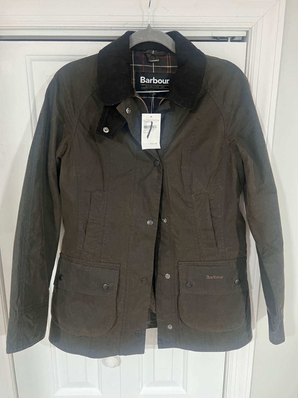 Barbour Women's Olive Beadnell Waxed Cotton Jacket Size 6 Like New - Picture 14 of 16